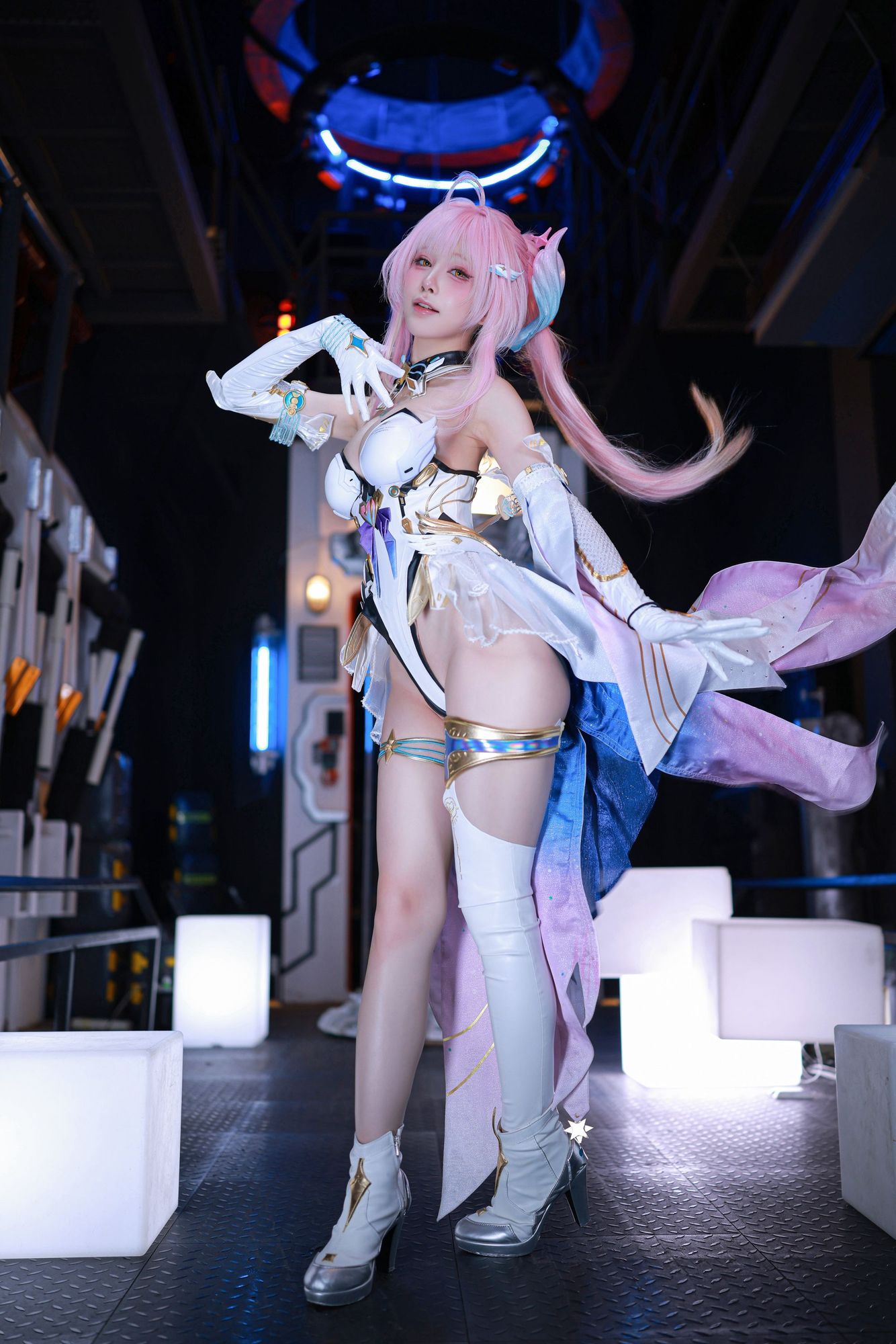 水淼aqua No.211 鸣潮 爱弥斯（61P） - 图友-图友