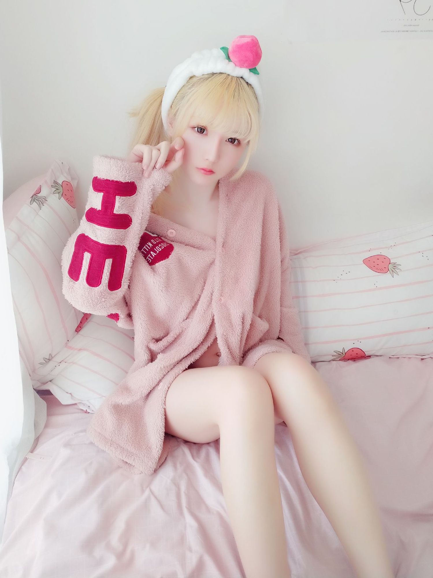 图片[2]-星之迟迟 No.001 粉红泡泡包 – 桃味KITTY / 粉红泡泡包 – 穹和服 / 粉红泡泡包 – PINK兔女郎（56P） - 图友-图友