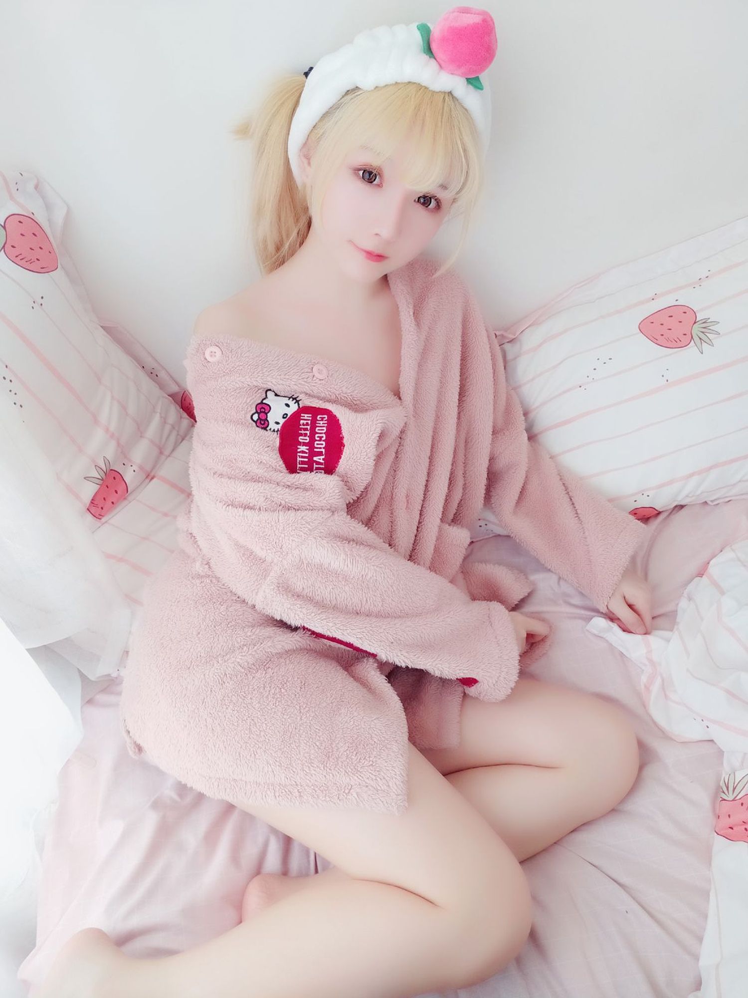图片[4]-星之迟迟 No.001 粉红泡泡包 – 桃味KITTY / 粉红泡泡包 – 穹和服 / 粉红泡泡包 – PINK兔女郎（56P） - 图友-图友