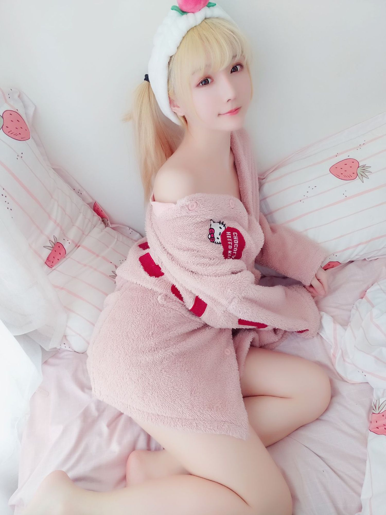 图片[5]-星之迟迟 No.001 粉红泡泡包 – 桃味KITTY / 粉红泡泡包 – 穹和服 / 粉红泡泡包 – PINK兔女郎（56P） - 图友-图友