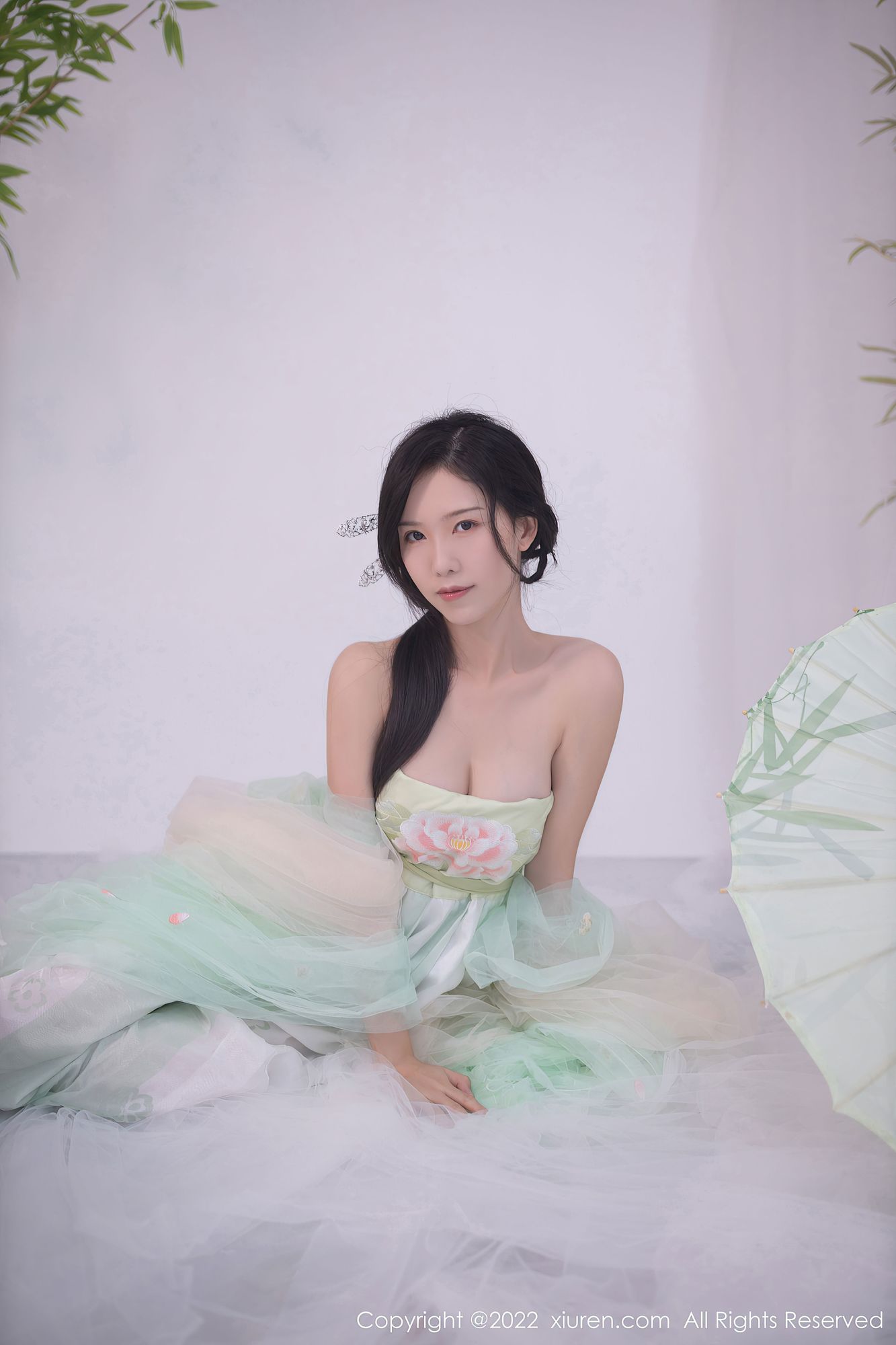 图片[2]-抖娘-利世 No.109 [XIUREN秀人网] 2022.07.27 NO.5345（73P） - 图友-图友