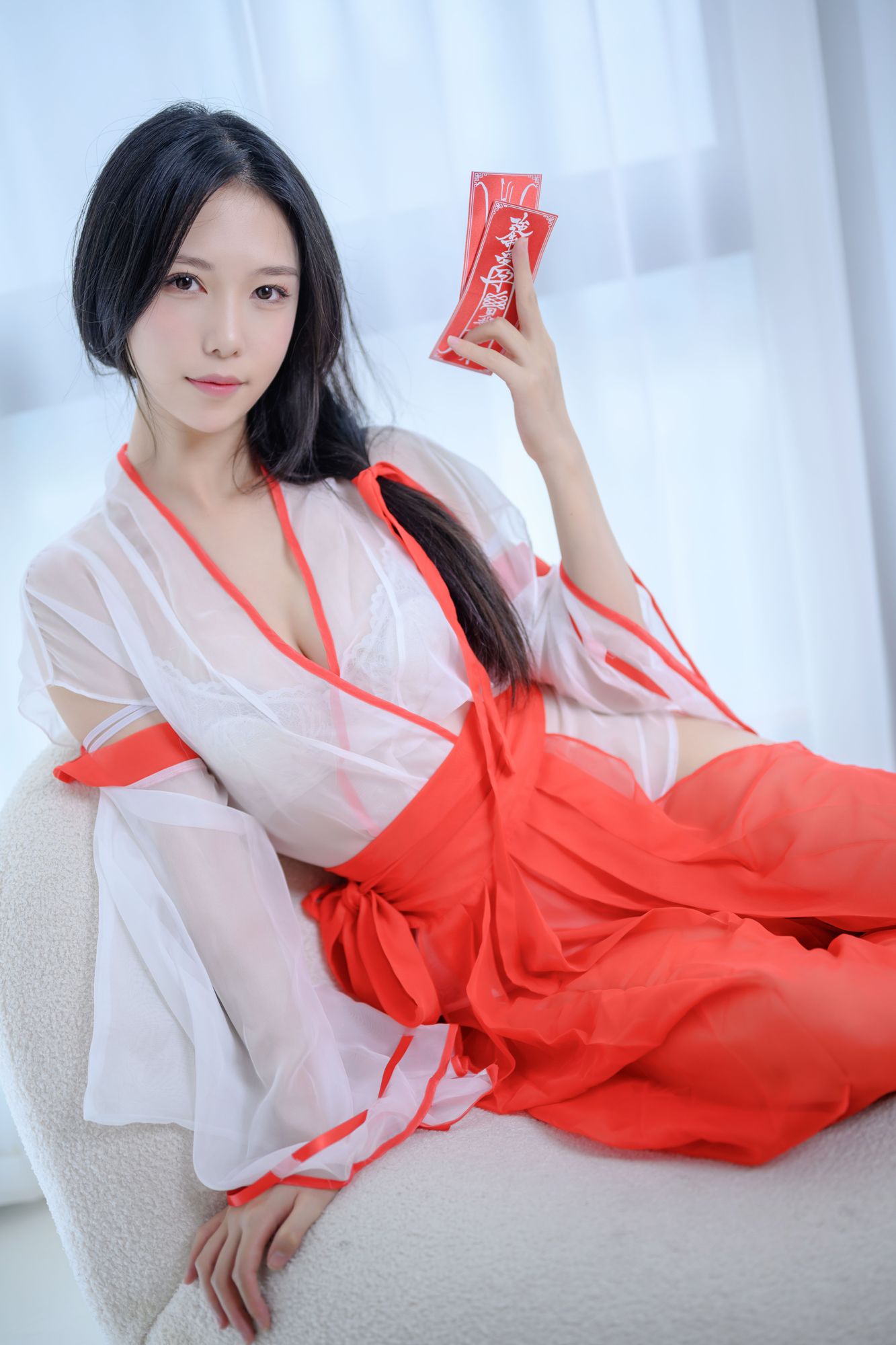 图片[5]-抖娘-利世 No.117 私人驱邪（48P） - 图友-图友