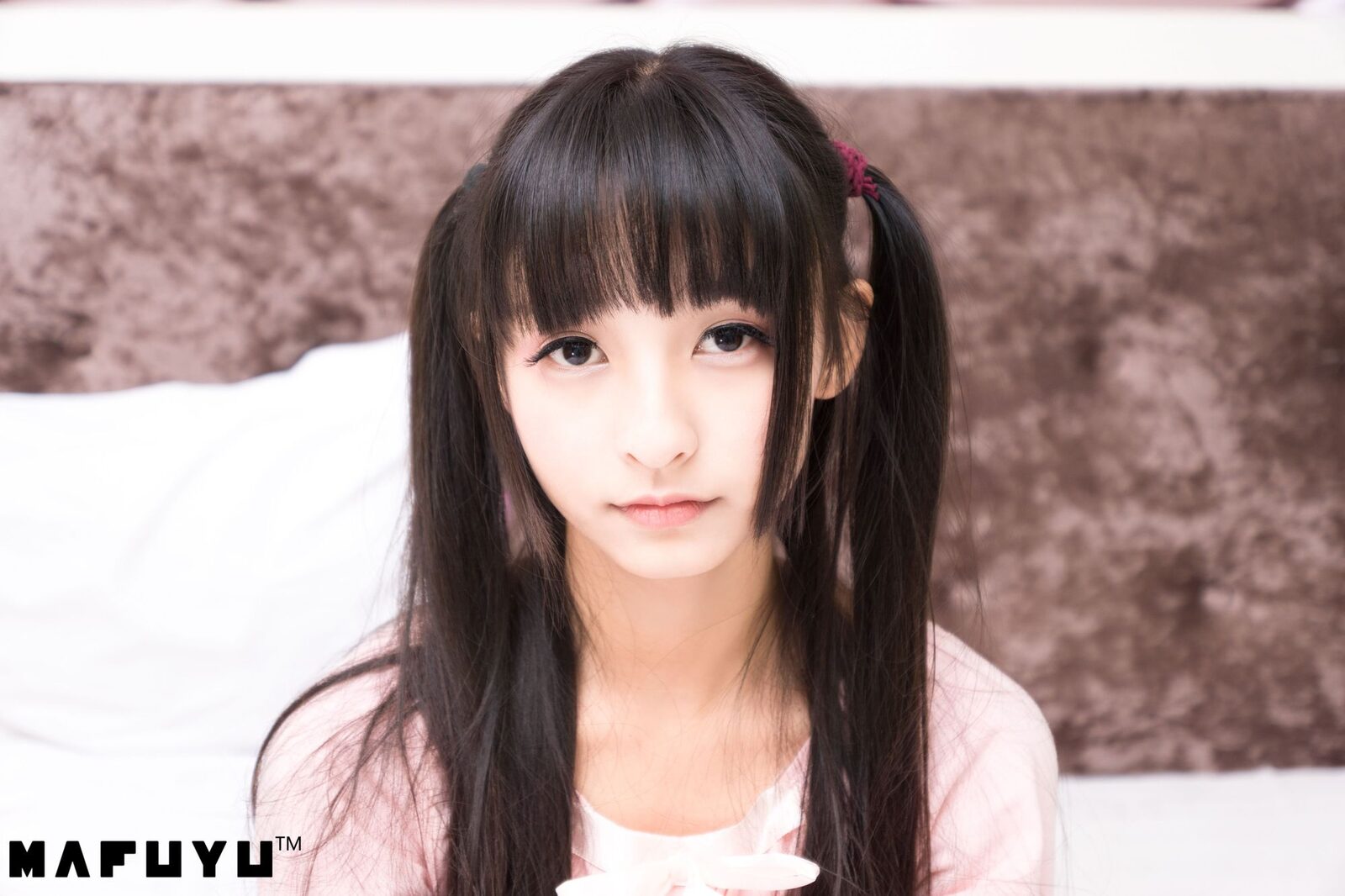 粉白条纹 - 神楽坂真冬 cosplay 第3张