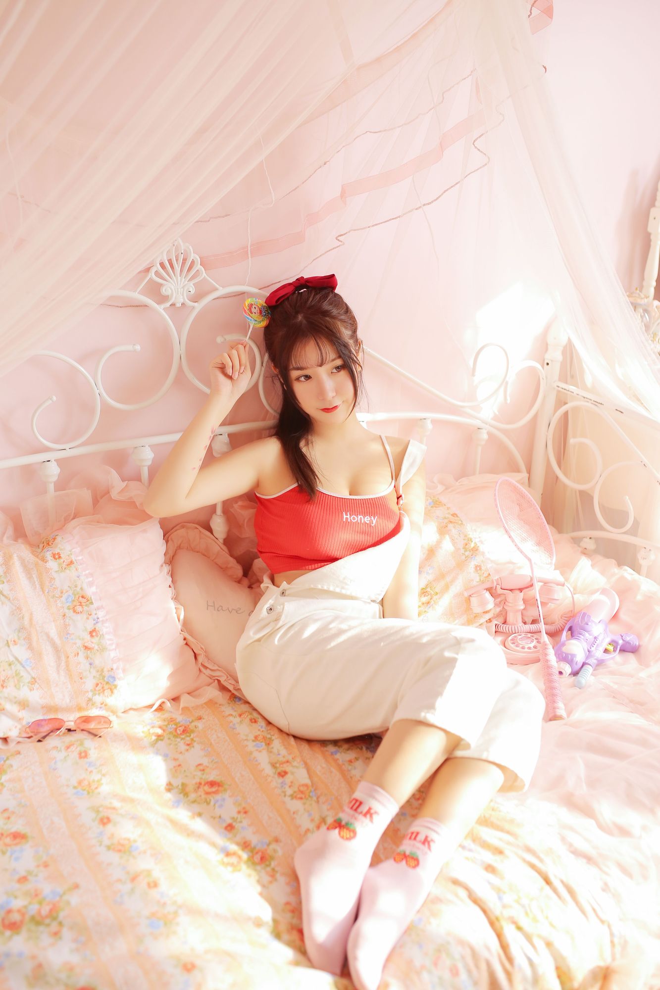 图片[4]-猫九酱Sakura No.016 红色吊带（18P） - 图友-图友