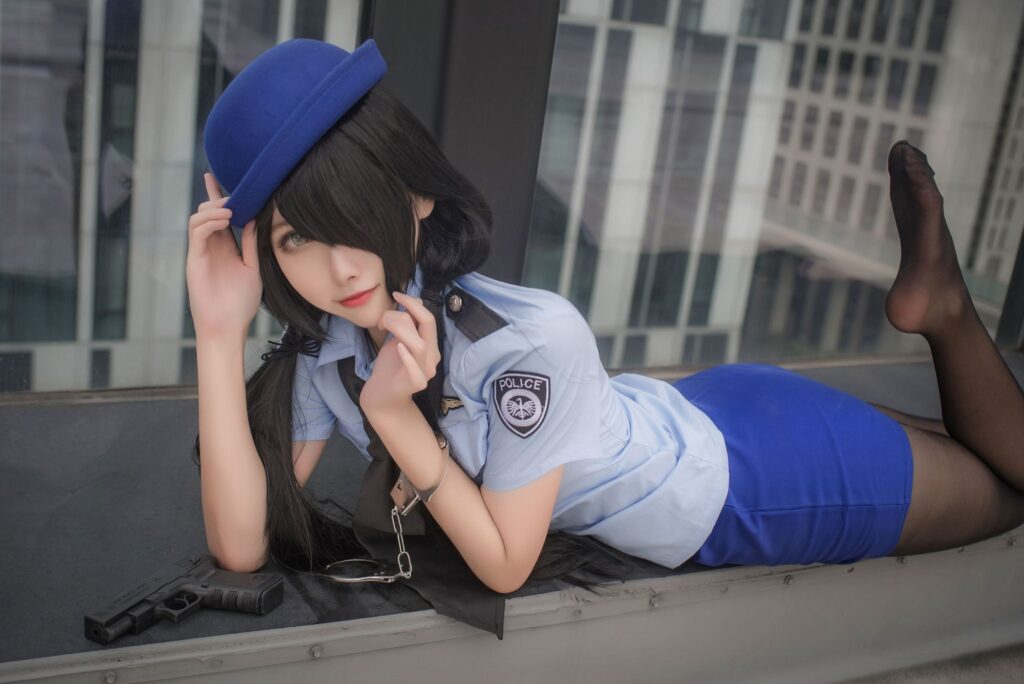 momoko葵葵 No.017 狂三 女警(20P)-图友
