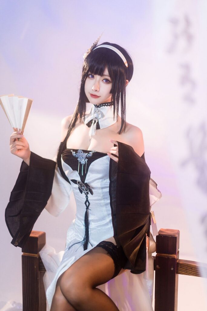 momoko葵葵 No.031 碧蓝航线 镇海 默认皮肤+奇奢花苑(24P)-图友