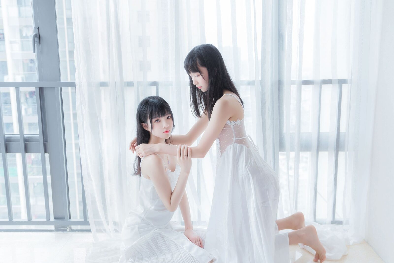 朝(白裙×白裙) - 木棉棉OwO cosplay 第1张