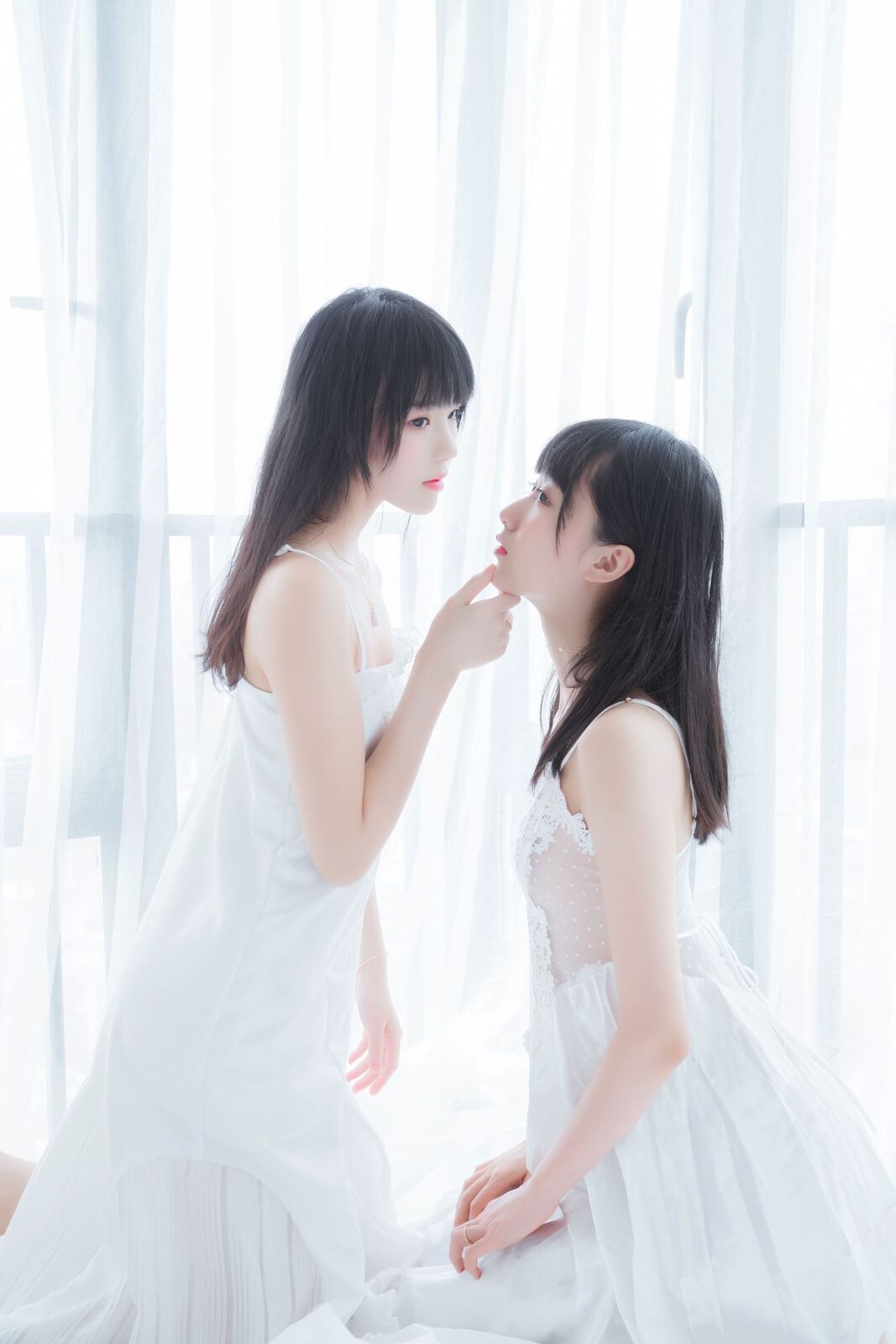 朝(白裙×白裙) - 木棉棉OwO cosplay 第3张