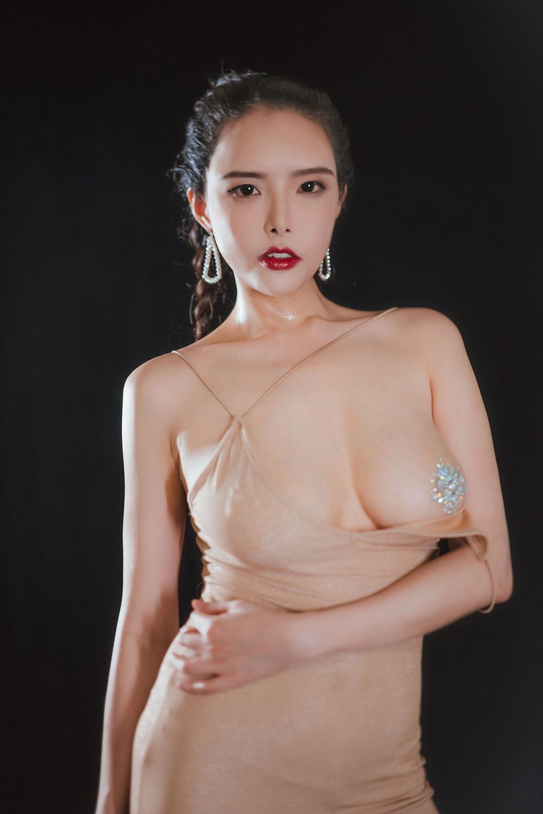 把艺术打在公屏上 - 秋和柯基 cosplay 第3张