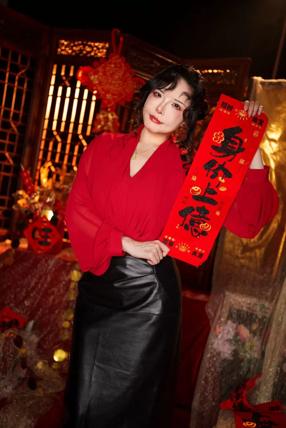 旗袍秋 - 秋和柯基 cosplay 第3张