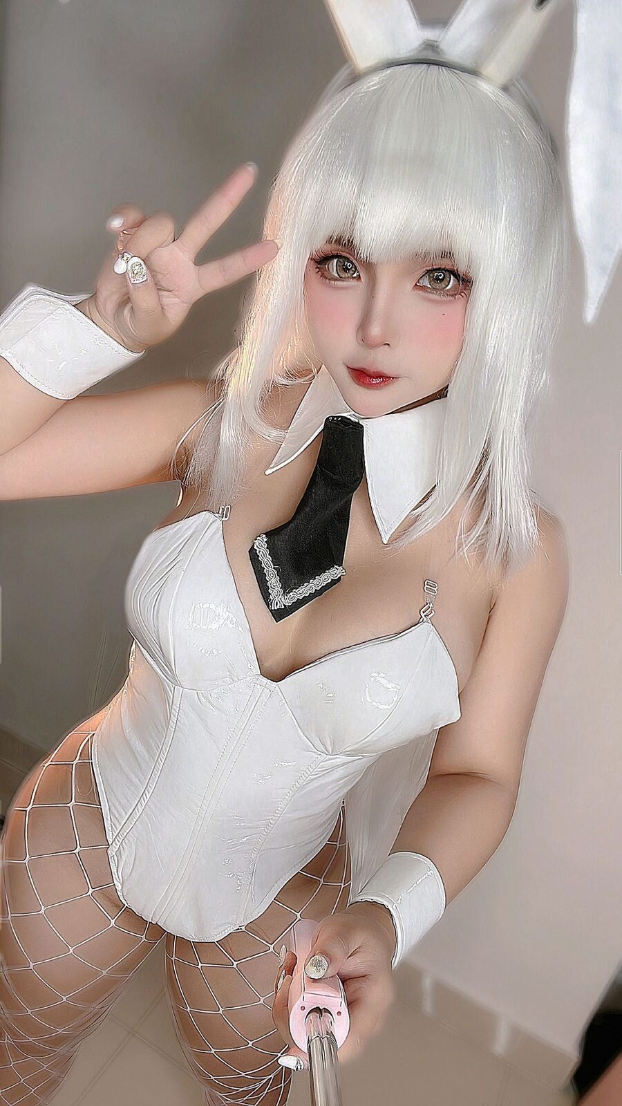 NIKKE Naughty Oil Bunny - Sayo Momo cosplay 第2张