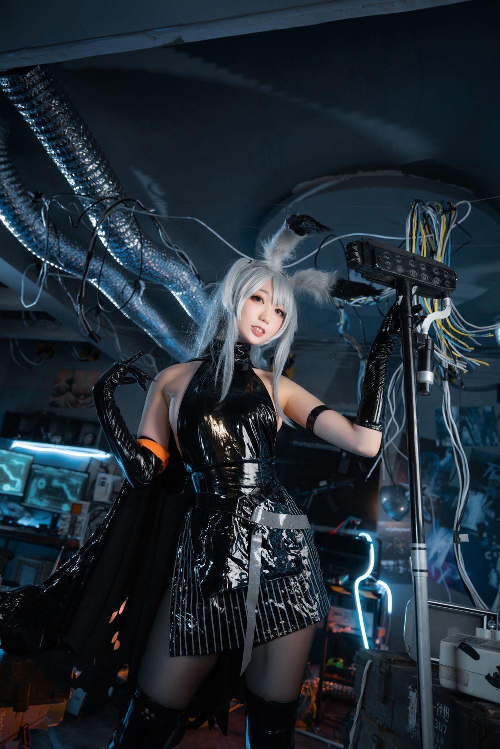 暴行精二 - 周叽是可爱兔兔 cosplay 第5张