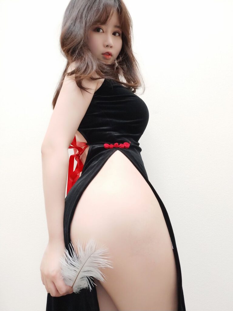 是依酱呀 No.005 依酱 旗袍(25P)-图友