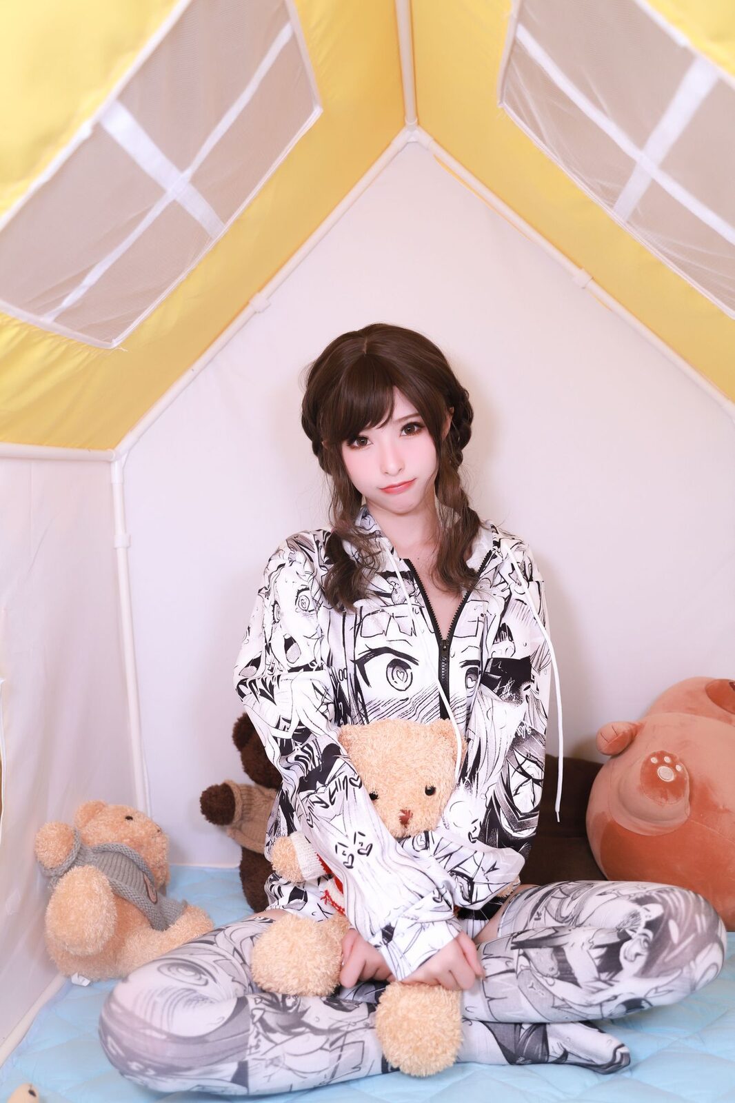 漫画女孩 - 清水由乃 cosplay 第4张