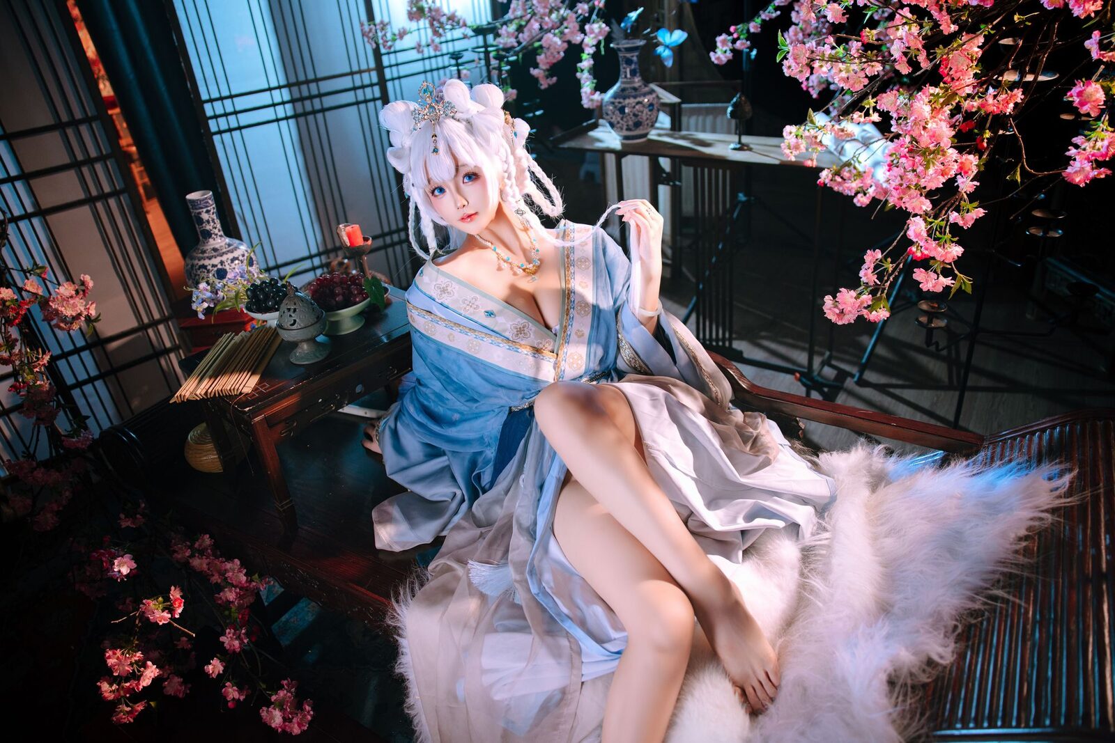 合欢宗圣女 - 椎名莜(日奈娇) cosplay 第5张