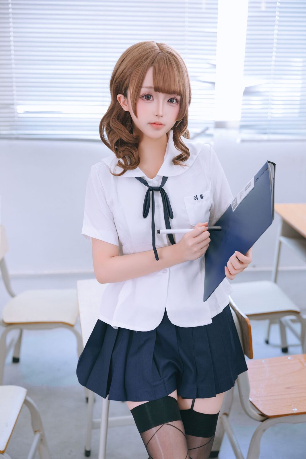 心理委员 - 椎名莜(日奈娇) cosplay 第2张