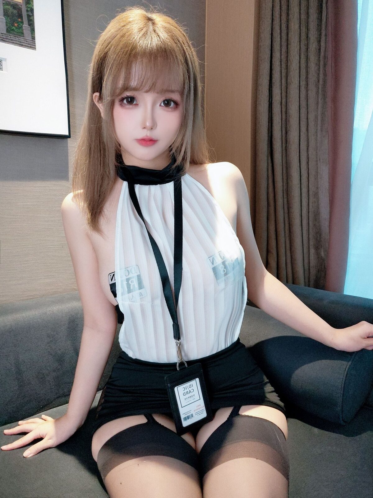 小秘书 - 椎名莜(日奈娇) cosplay 第2张