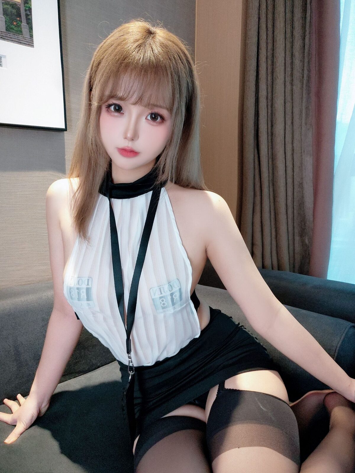 小秘书 - 椎名莜(日奈娇) cosplay 第5张